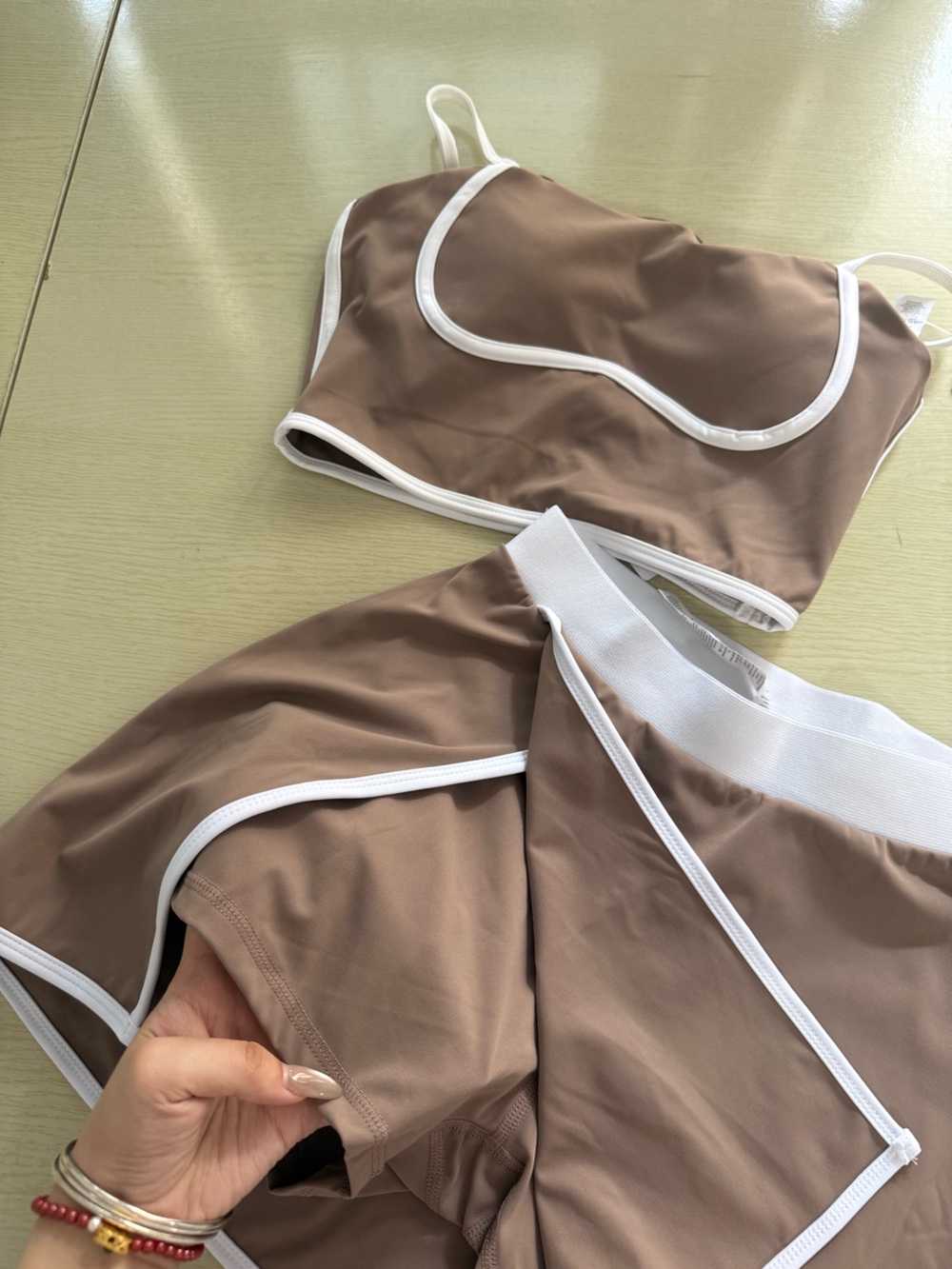 ALO Yoga Brown and White Sports Bra & Skirt Set - Picture 4 of 6